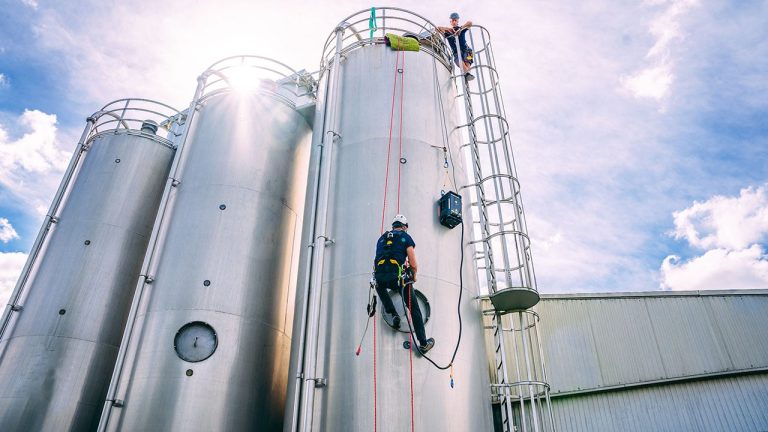 Laser za čiščenje je sodoben način za obnovo površin brez poškodb
